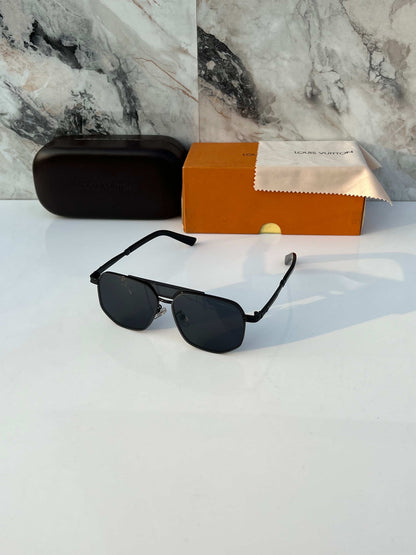 Louis_vuitton_2593_black