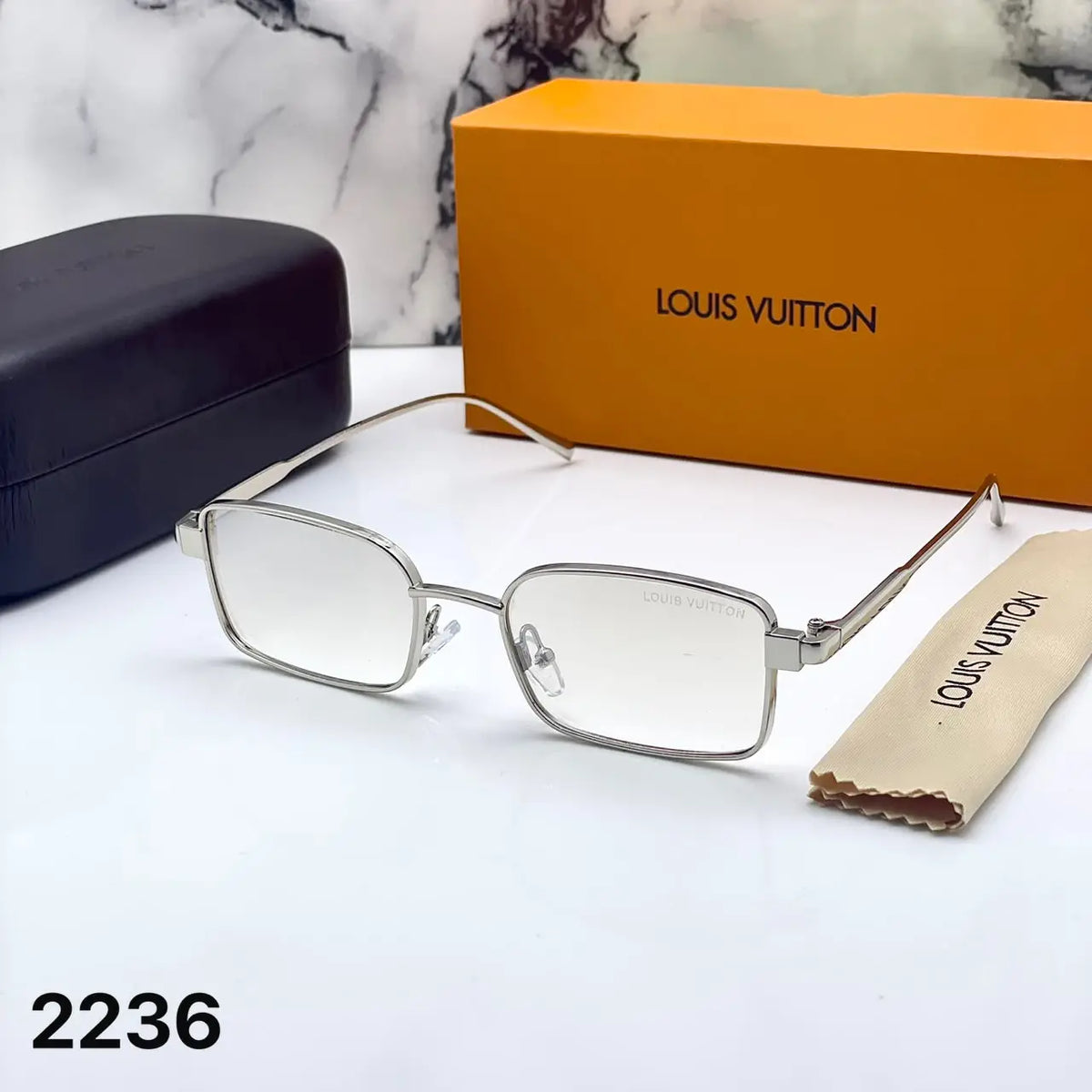 Louis Vuitton 3214 silver plano 