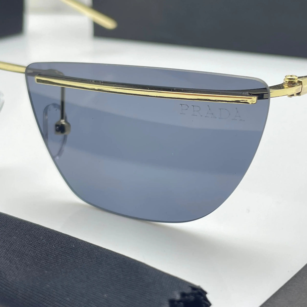 Prada 2236 Gold Black