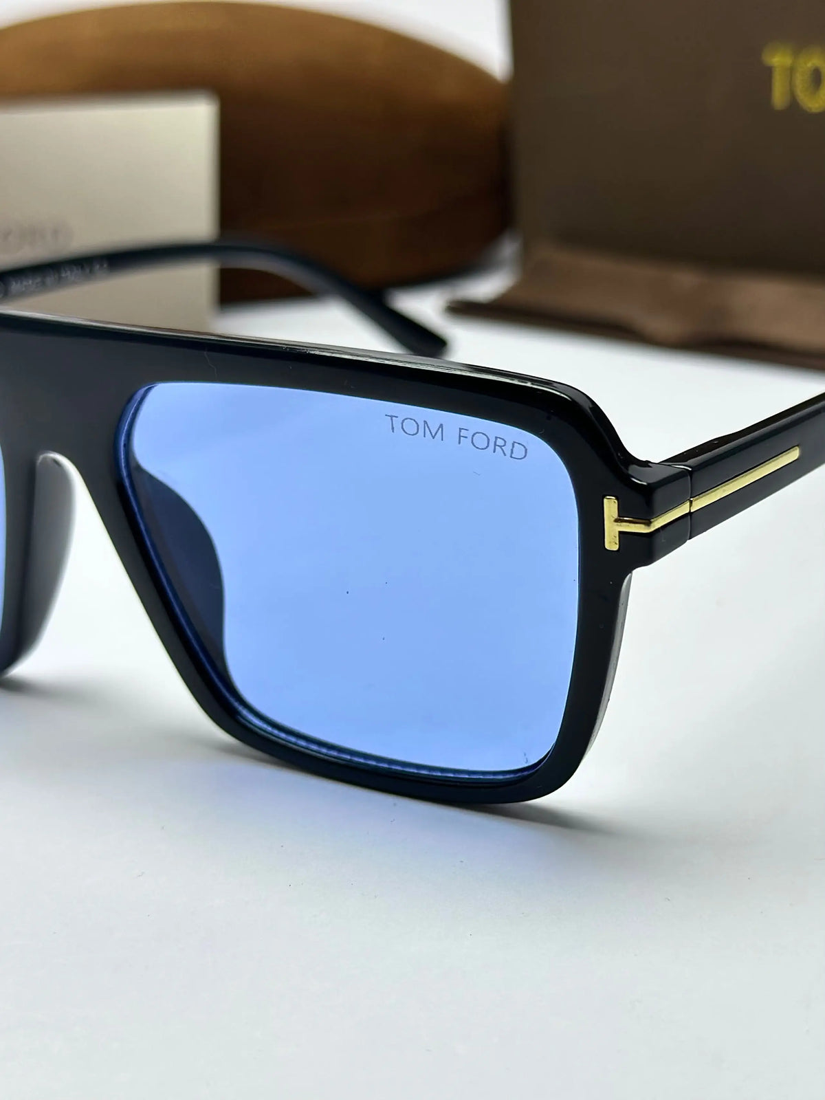 Tomford 9739 Black Blue Candy