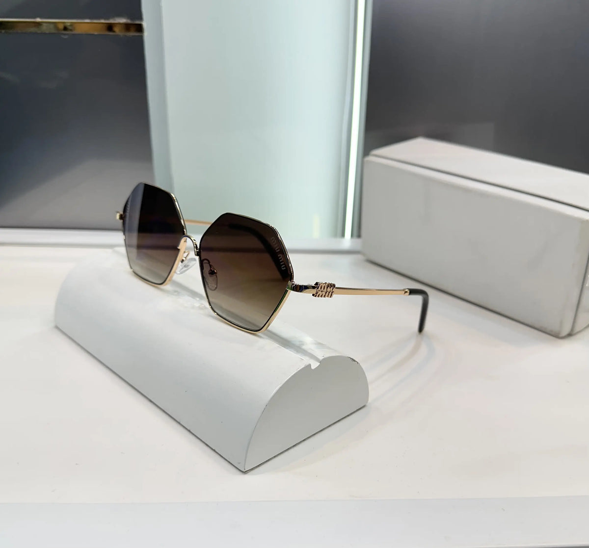 Miu Miu Gold Brown Premium Shades 653
