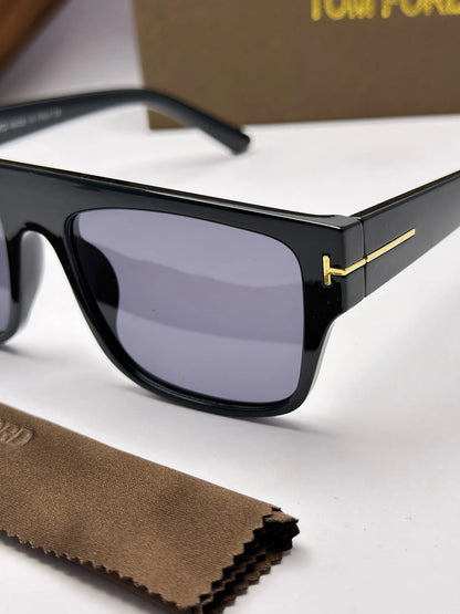 Tomford 575 Glossy Black 
