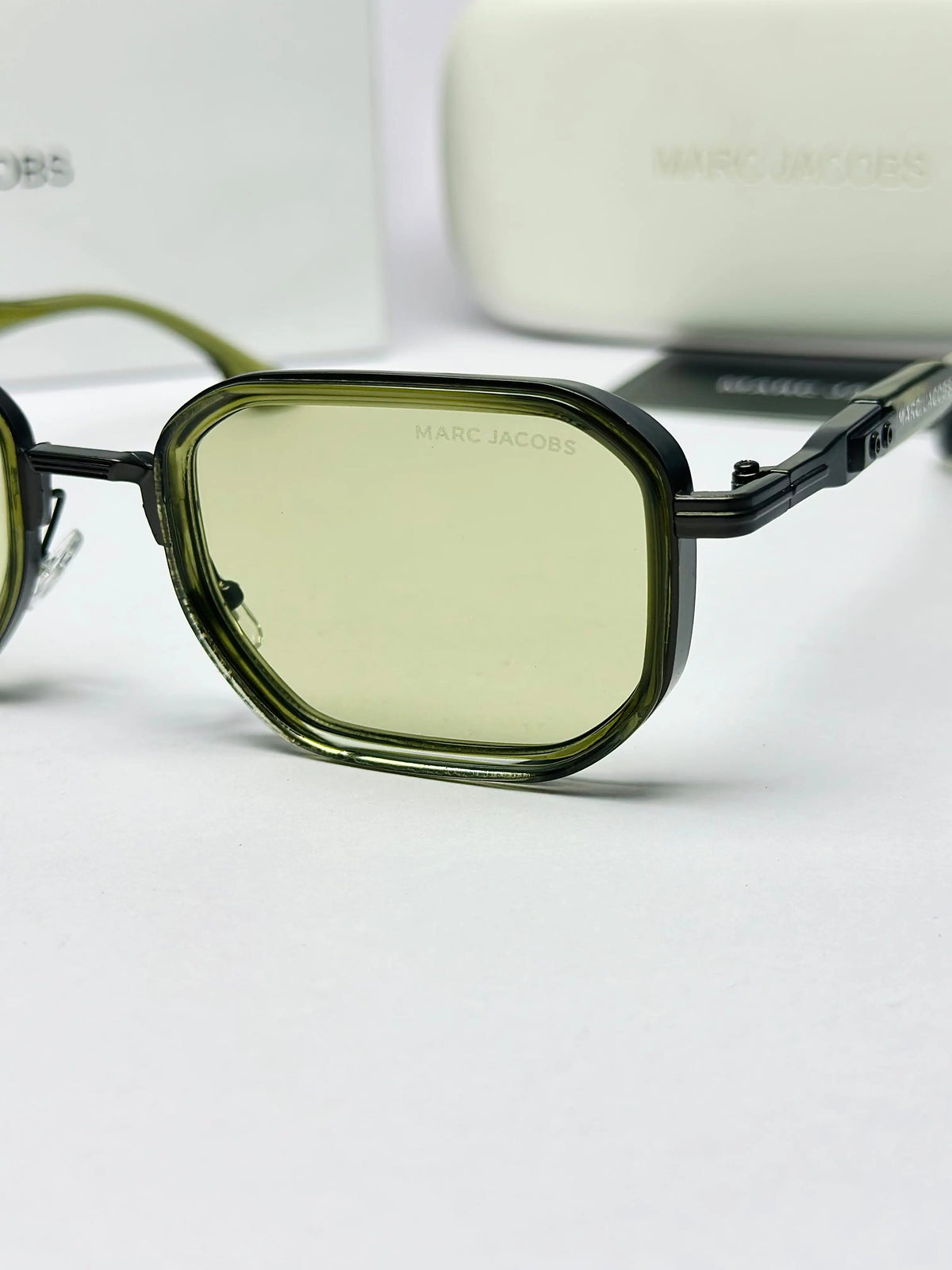 Marc Jacobs 5003 Green