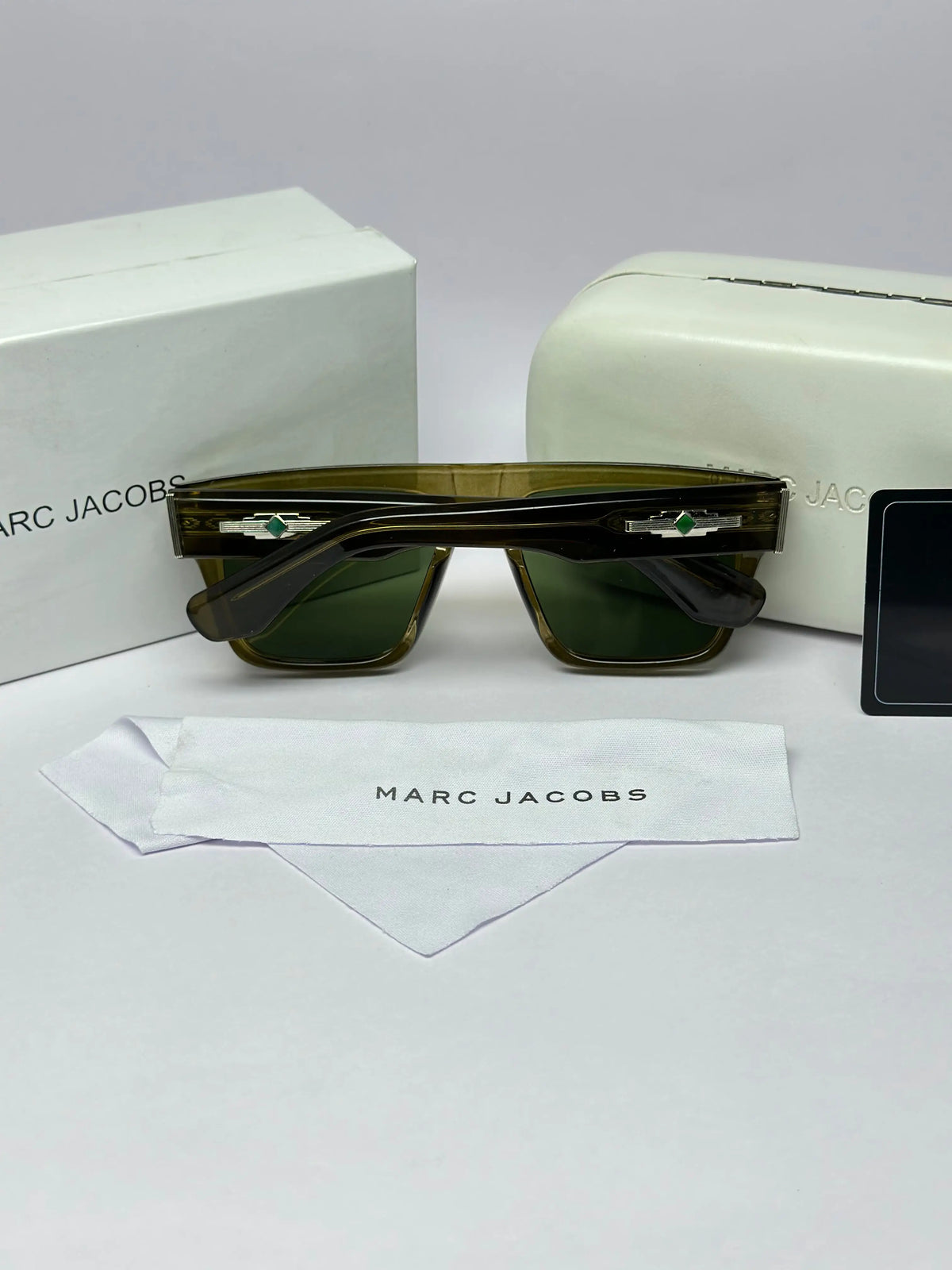 Marc Jacobs 1175 Olive Green
