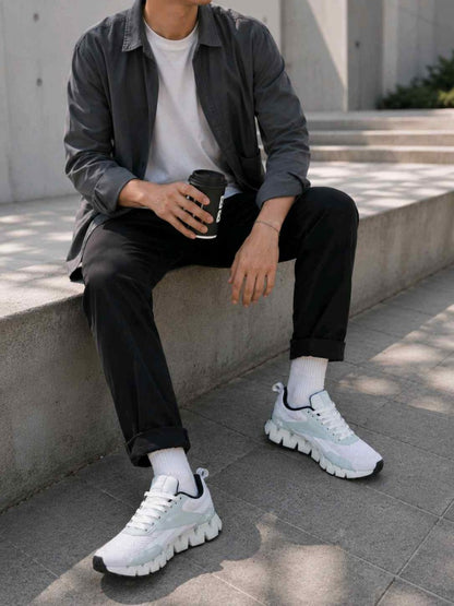 SALE REEBOK ZIG DYNAMICA STR GREY