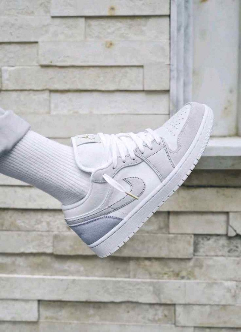 SALE NK AIR JORDAN LOW PARIS