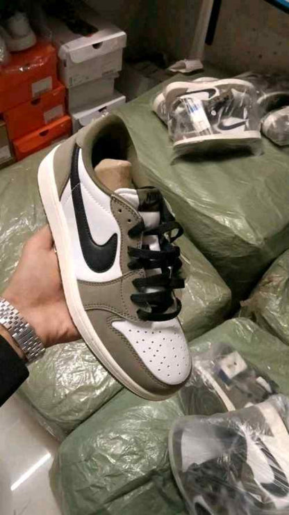 SALE NK AIR JORDAN 1 RETRO LOW OG MEDIUM OLIVE BLACK WHITE SAIL