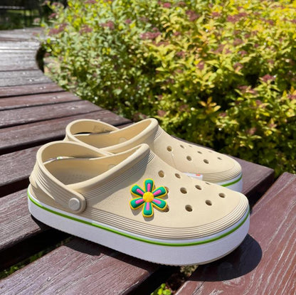 CROCS OFF COURT CLOGS BONE