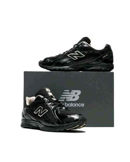 SALE NB BLACK TIMBERWOLF