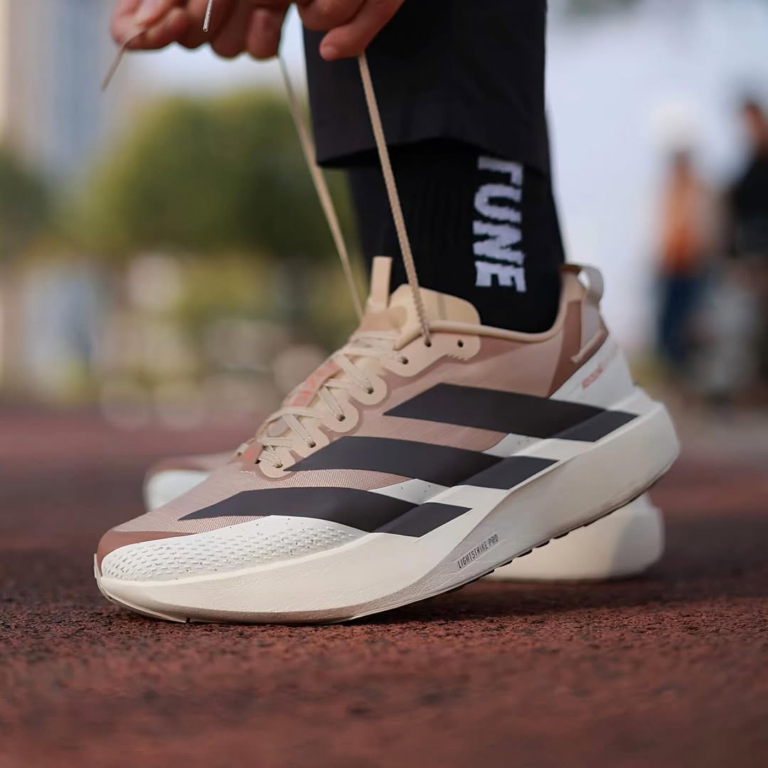 AD ADIZERO EVO SL
