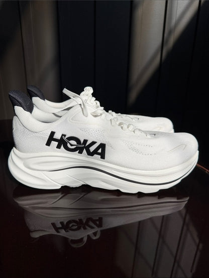 HKA CLIFTON BLACK WHITE