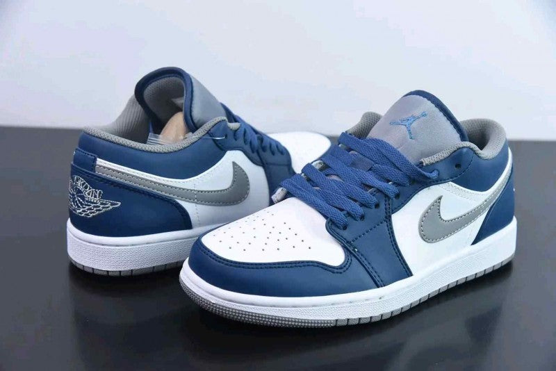NK AIR JORDAN LOW TRUE BLUE