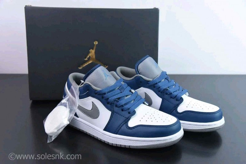 NK AIR JORDAN LOW TRUE BLUE