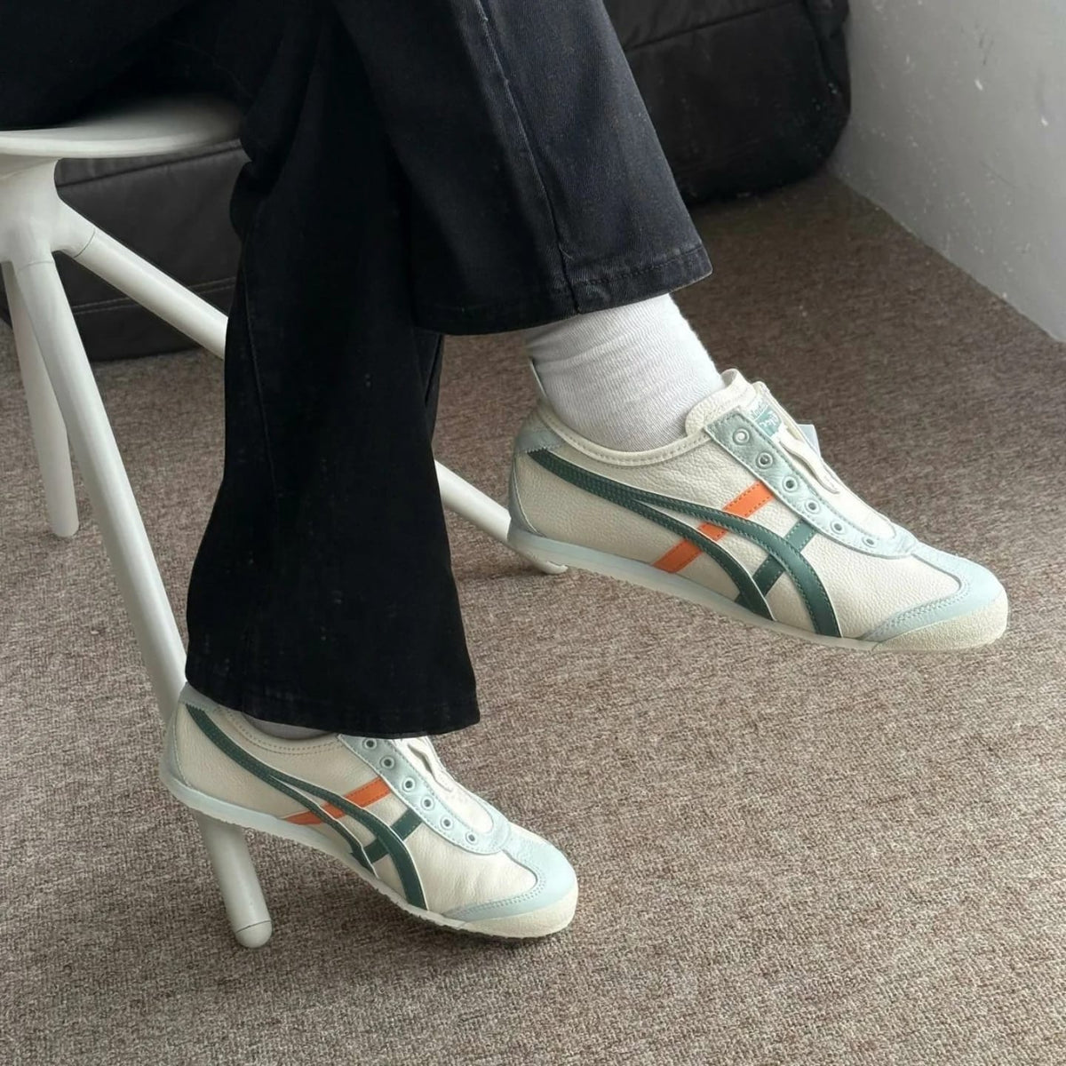 ONTGR CREAM GREEN