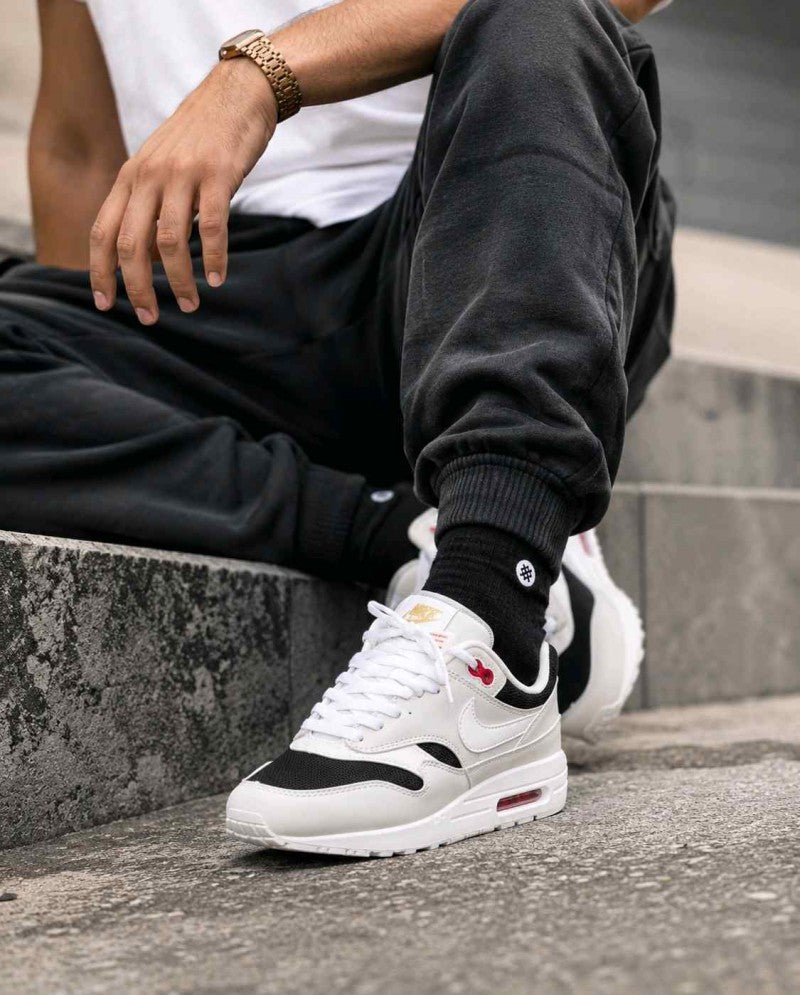 SALE NK AIRMAX 1 PLATINUM BLACK WHITE BLACK RED