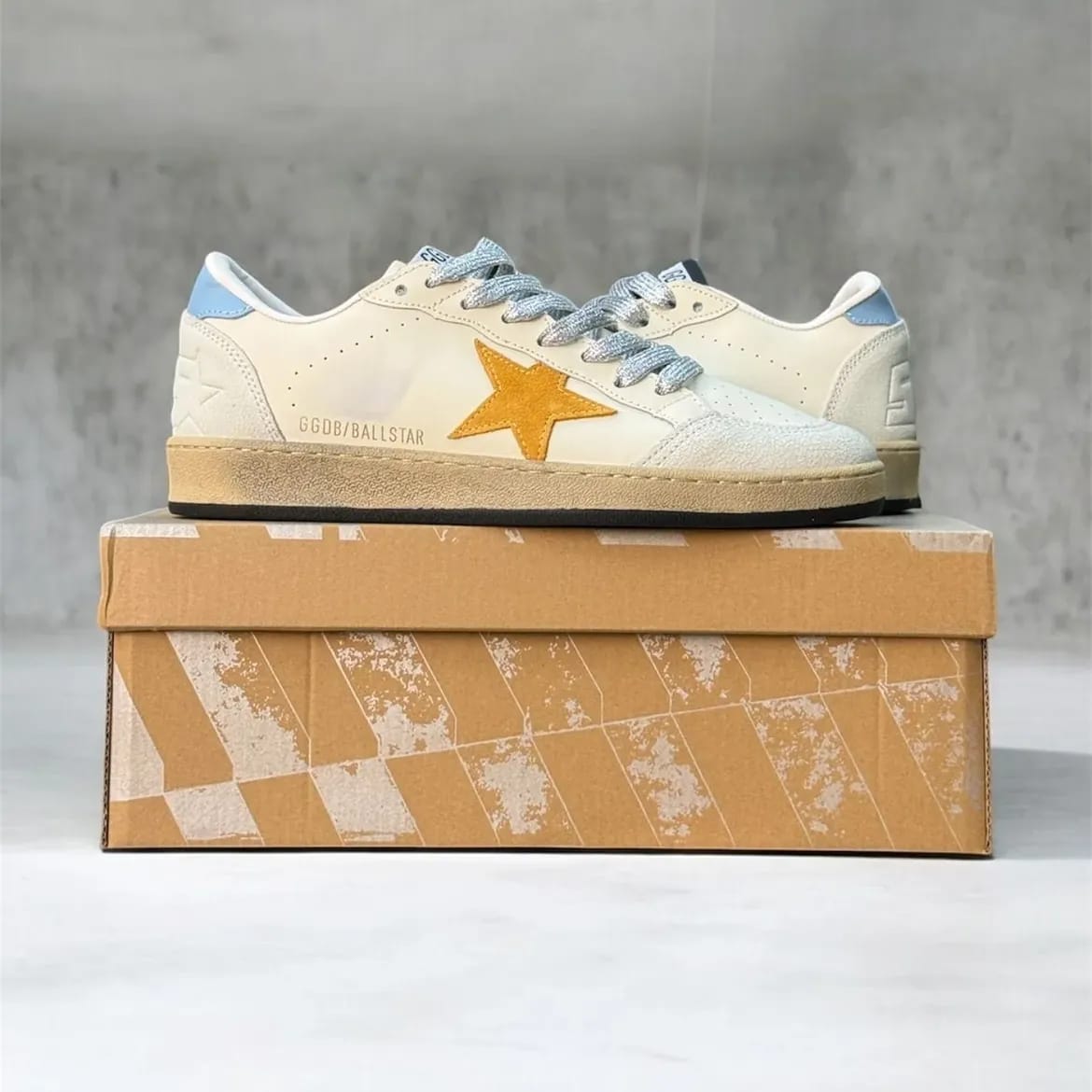 GG BALL STAR WHITE YELLOW