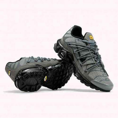 SALE NK AIR MAX TN PLUS TOGGLE REFLECTIVE GREY
