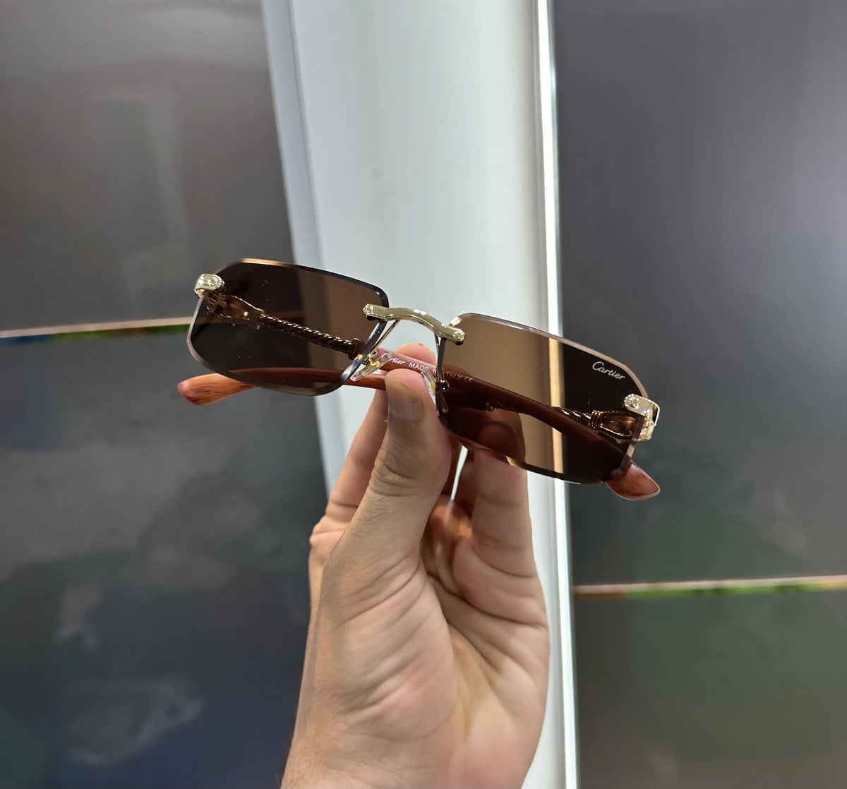 CTR WOOD BROWN PREMIUM SHADES 007