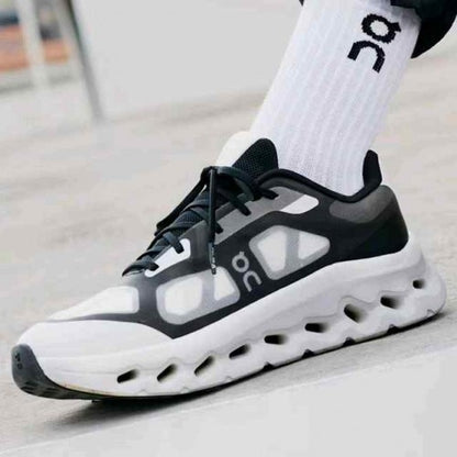 OC RUNNING BLACK LVORY