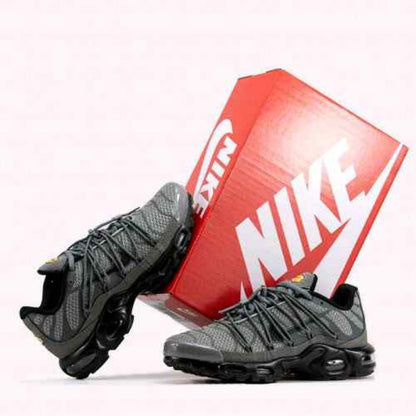 SALE NK AIR MAX TN PLUS TOGGLE REFLECTIVE GREY